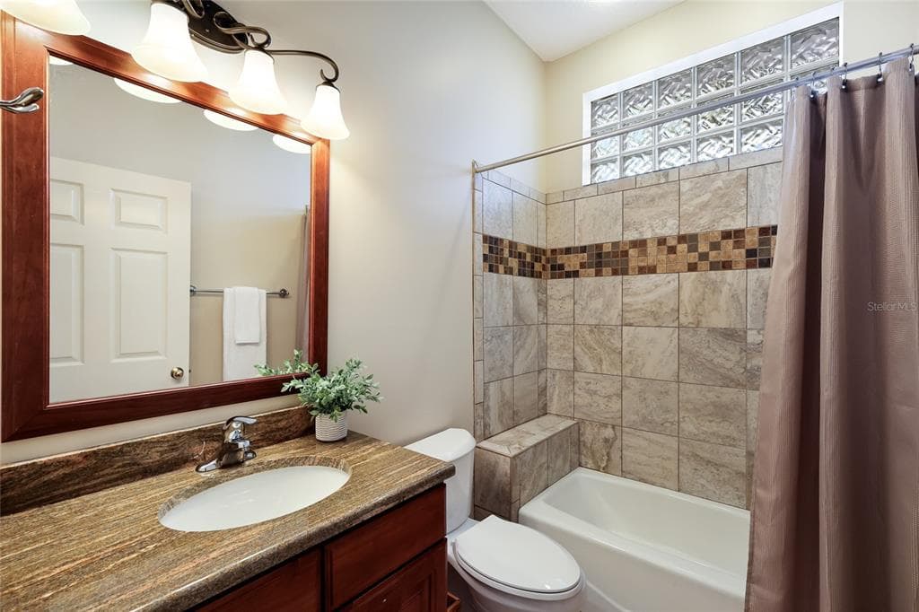 8728 52ND DRIVE E photo 24