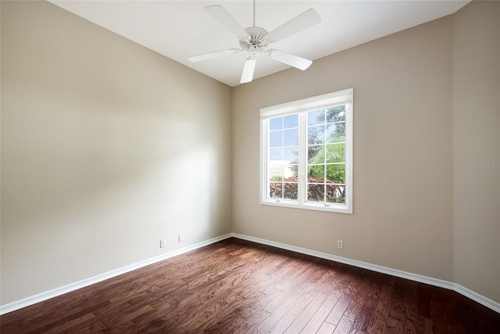 8728 52ND DRIVE E photo 21