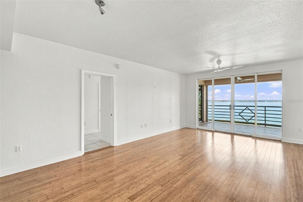 4993 BACOPA LANE S 304 photo 6