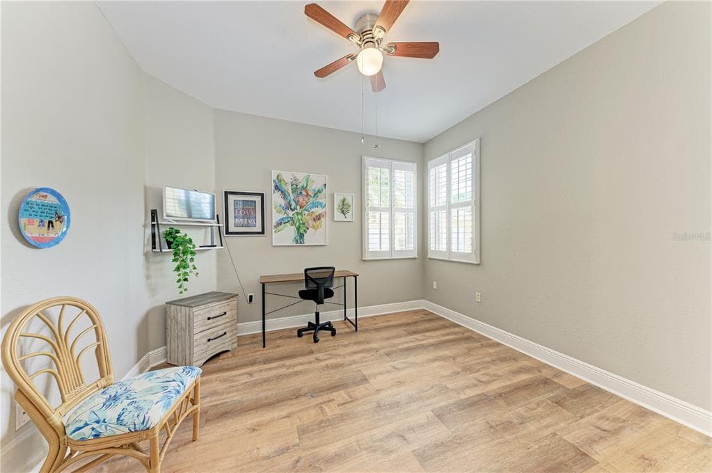 1121 RIVERSCAPE STREET 1121 photo 5