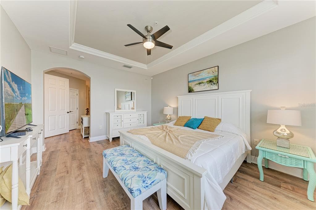 1121 RIVERSCAPE STREET 1121 photo 24