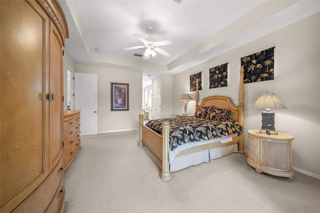 1346 THORNAPPLE DRIVE photo 25
