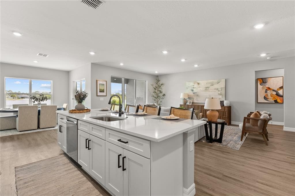 13276 PACE CIRCLE photo 10