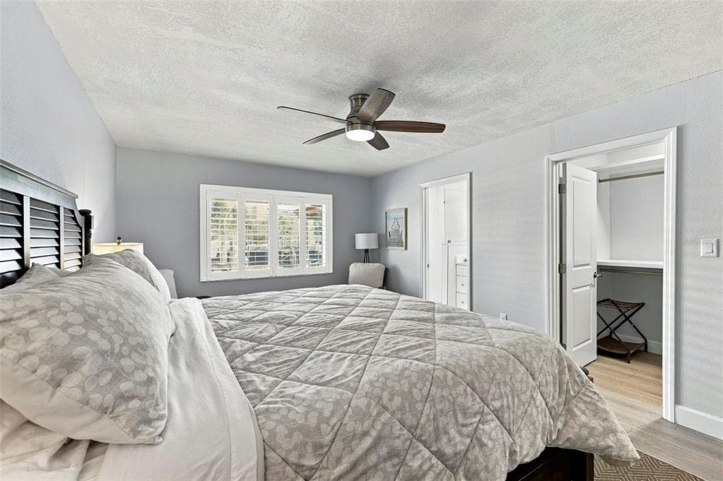 6027 BEVERLY DRIVE photo 21
