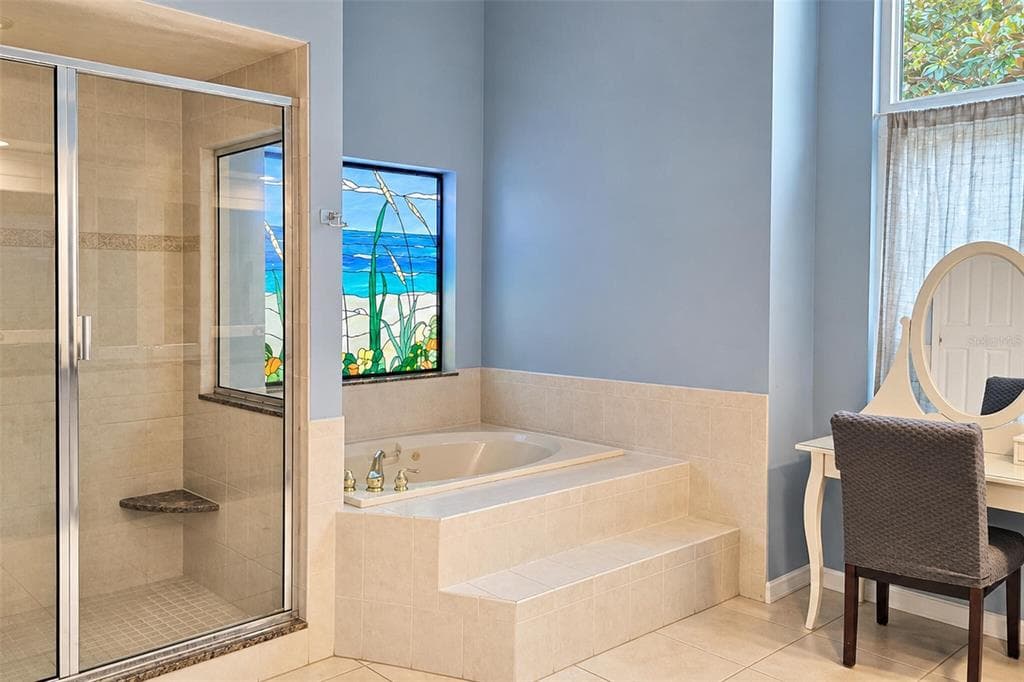 2986 CIELO CIRCLE N photo 20