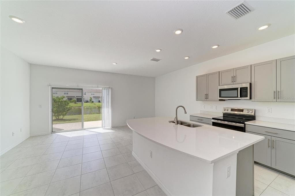 5695 ARCHIPELAGO STREET photo 13