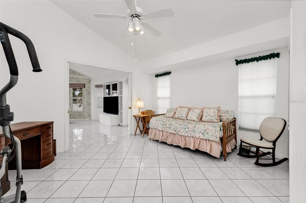 476 MACEDONIA DRIVE photo 25