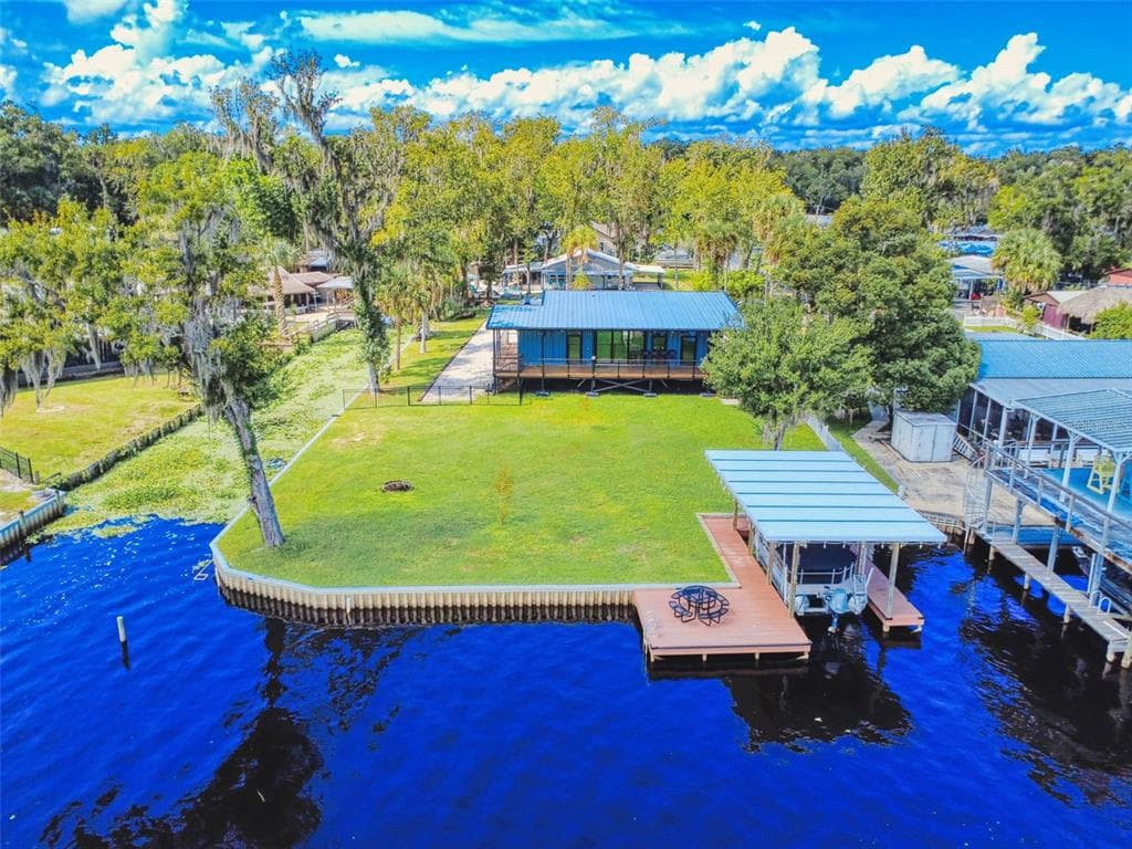 56108 SAWGRASS ROAD photo 1