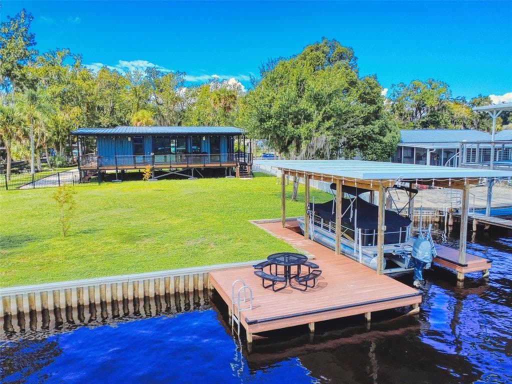 56108 SAWGRASS ROAD photo 4