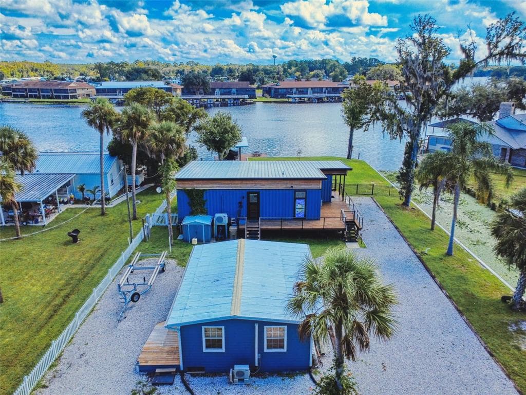 56108 SAWGRASS ROAD photo 8