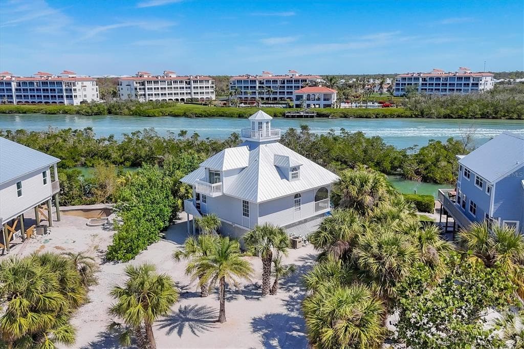 310 KETTLE HARBOR DRIVE 3
