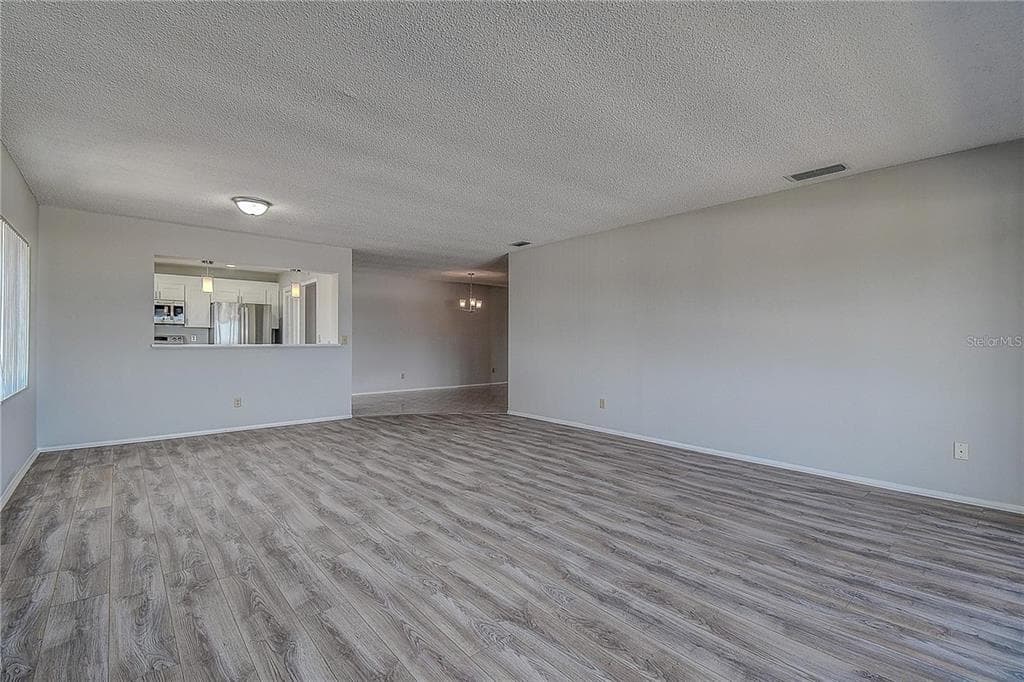 100 BLUFF VIEW DRIVE 514A photo 17