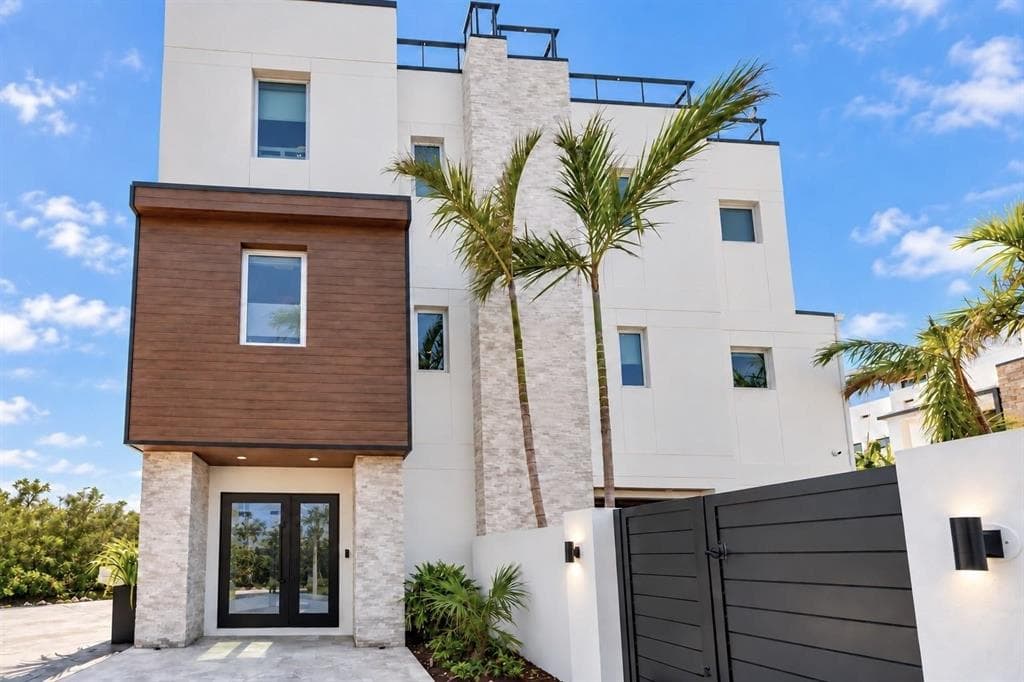 1406 TANGIER WAY photo 11