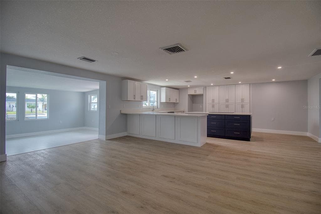 13812 MATTIX AVENUE photo 16