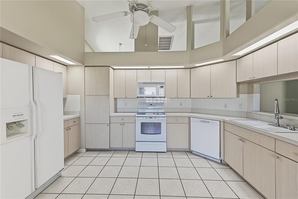 7205 JULIAN STREET photo 12
