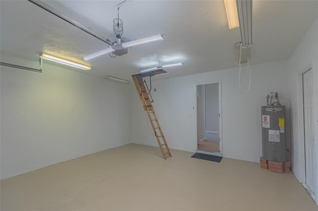 1032 DEER SPRINGS ROAD photo 14