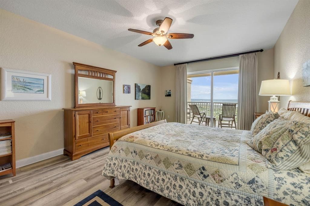 259 MINORCA BEACH WAY 902 photo 23