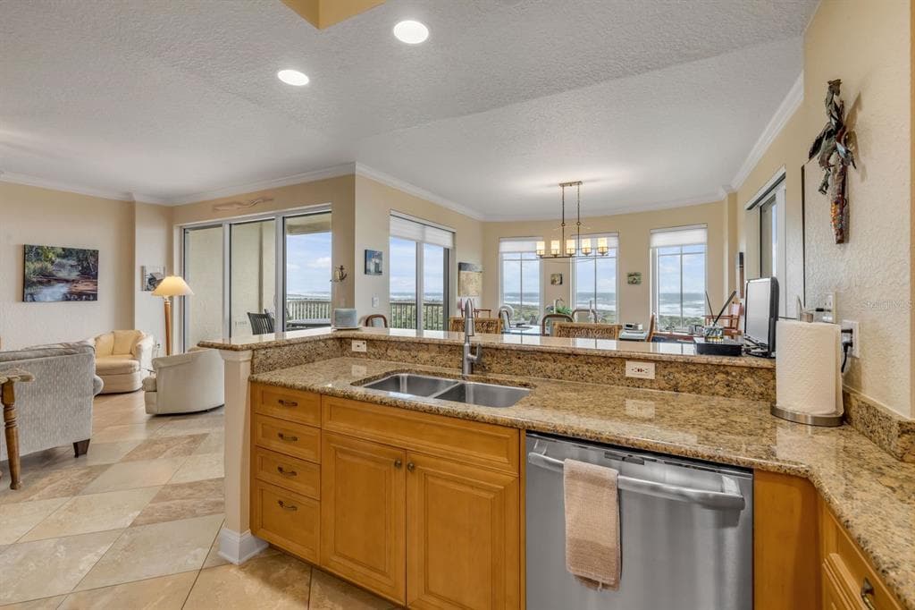 259 MINORCA BEACH WAY 902 photo 17
