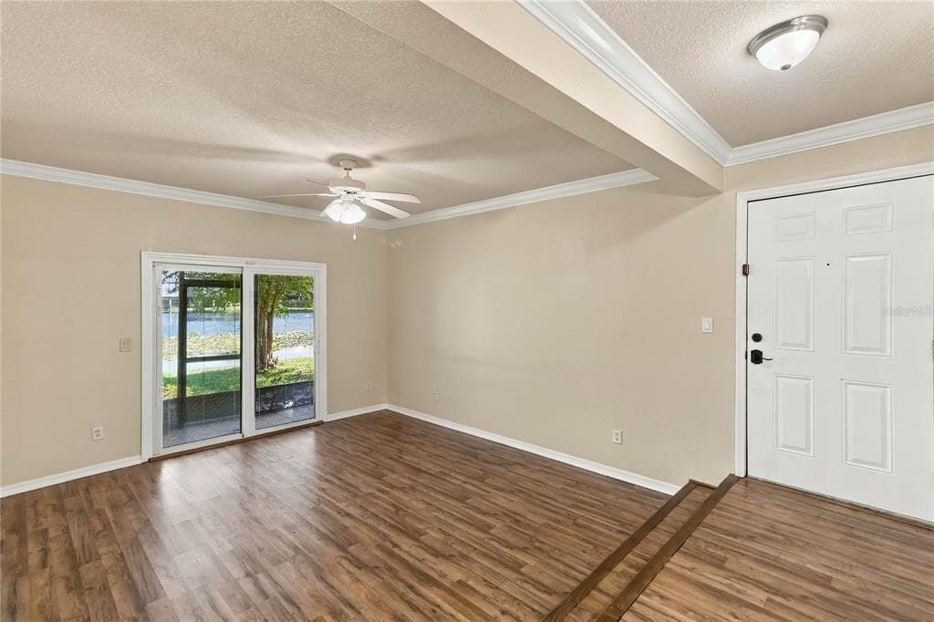 185 N PEARL LAKE CAUSEWAY #110 4