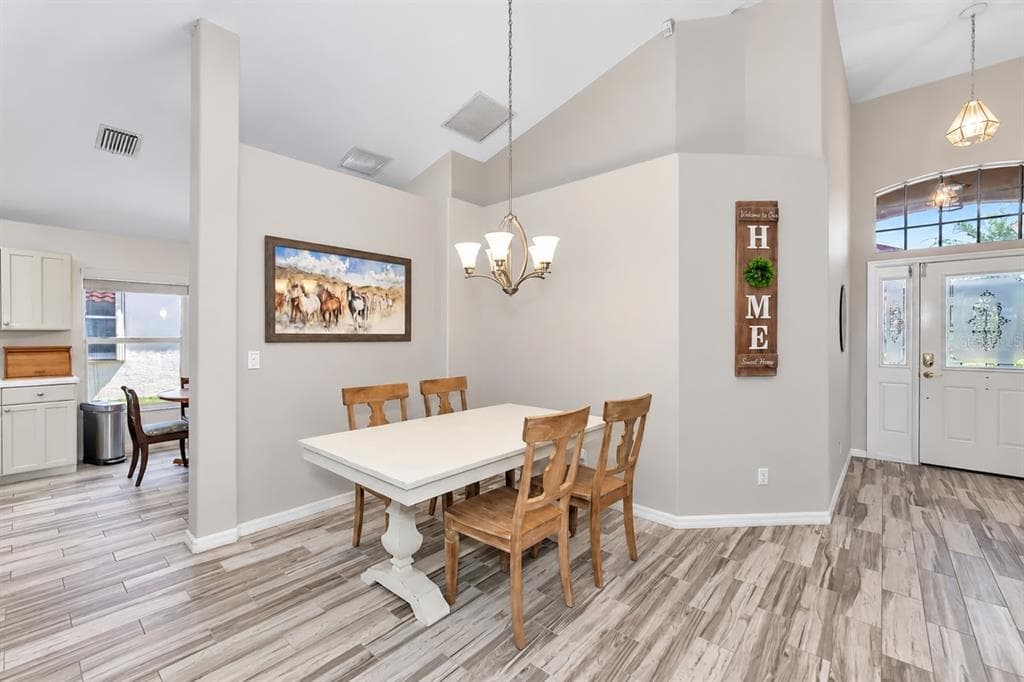 5113 FLAGSTONE DRIVE photo 8