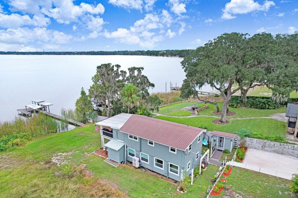11337 KNIGHTS GRIFFIN ROAD 1