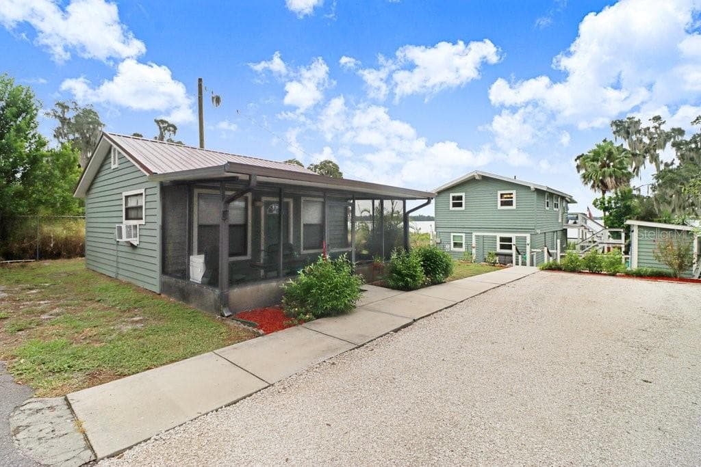 11337 KNIGHTS GRIFFIN ROAD 5