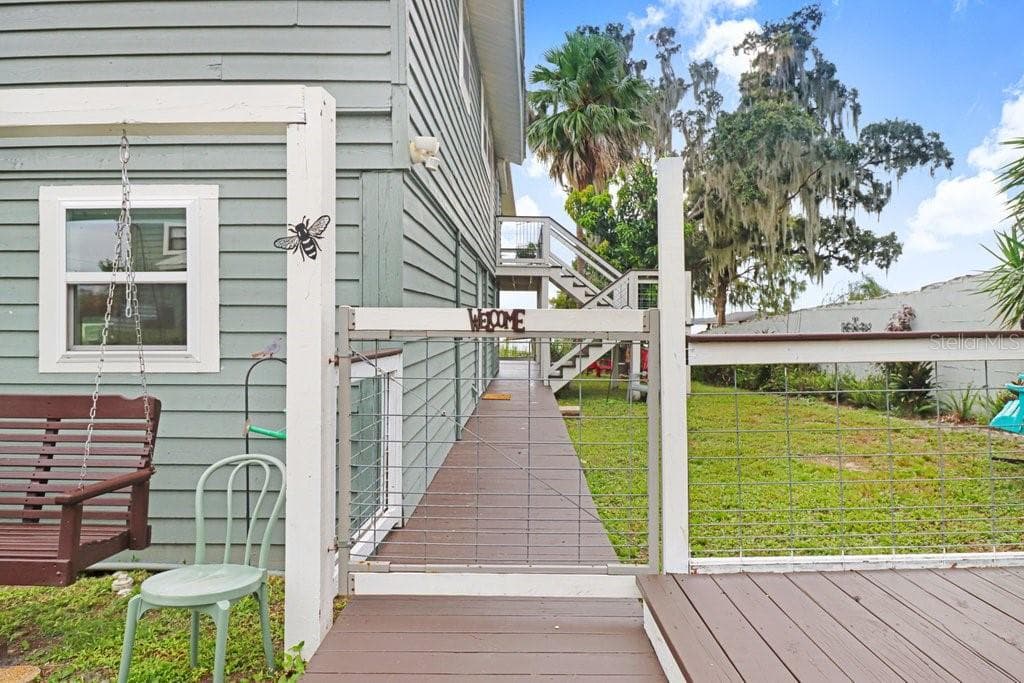 11337 KNIGHTS GRIFFIN ROAD photo 20