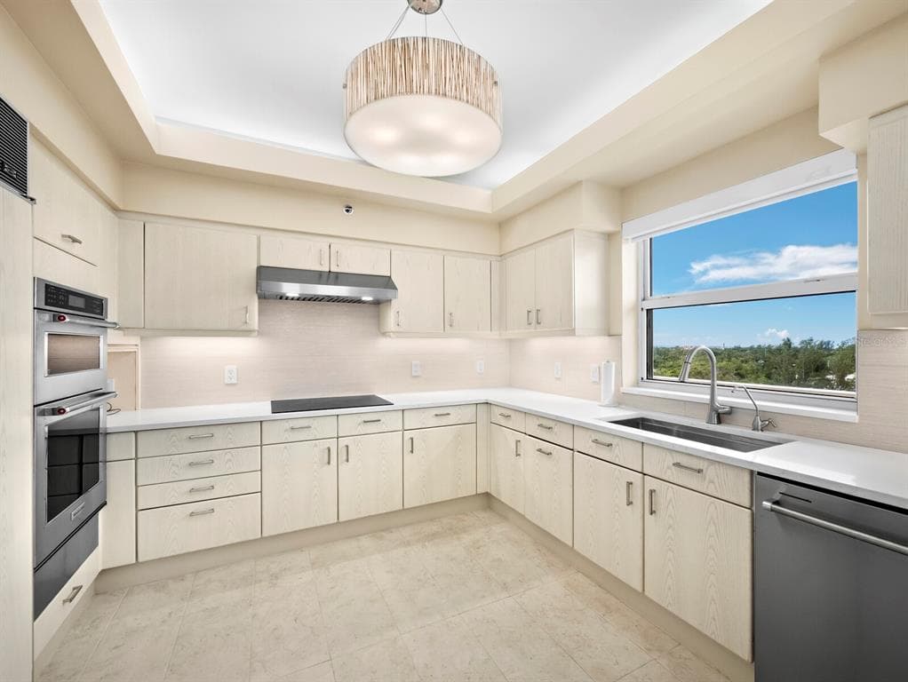 3060 GRAND BAY BOULEVARD 162 photo 14