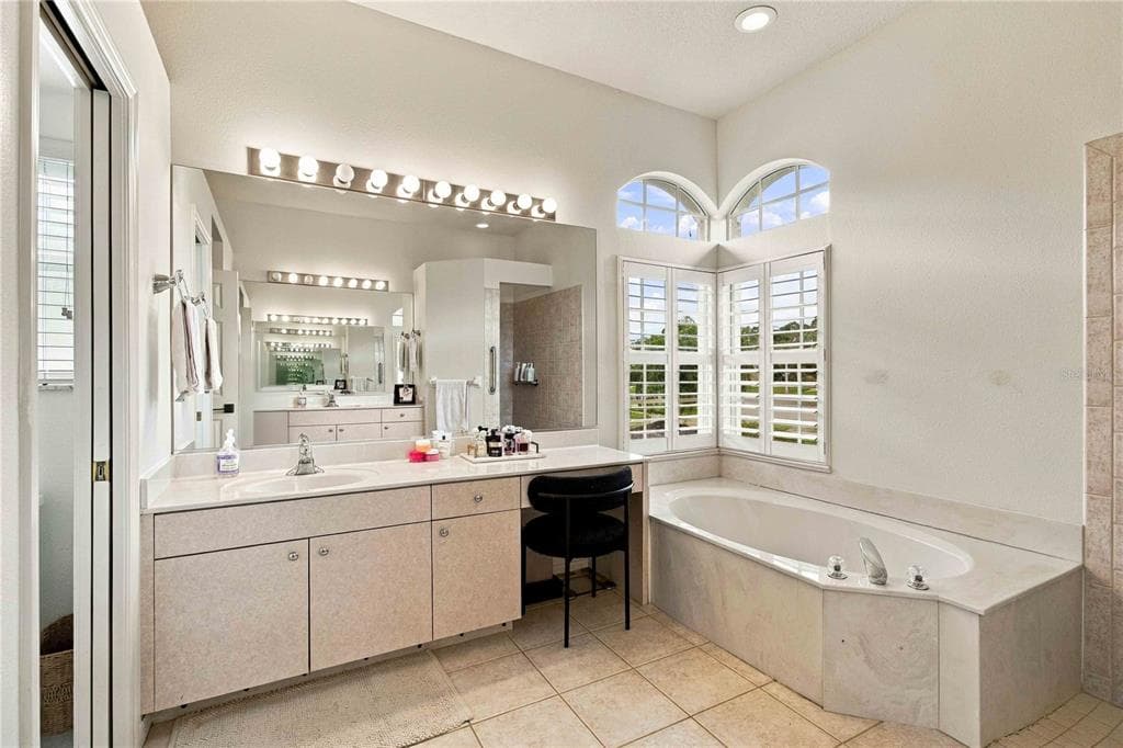 5556 SABAL TRACE DRIVE photo 17