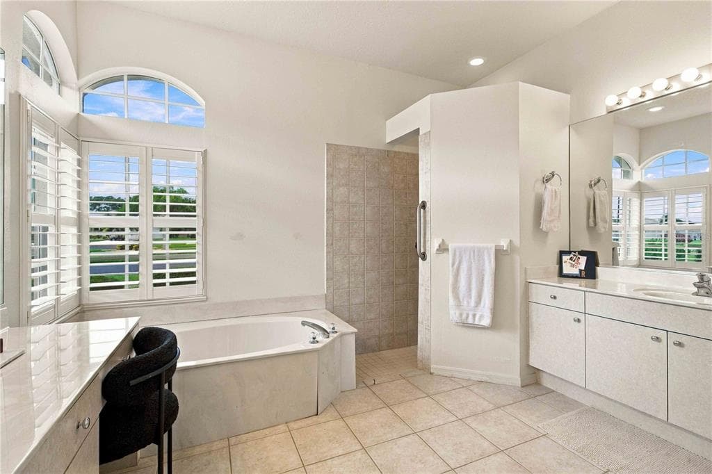 5556 SABAL TRACE DRIVE photo 16