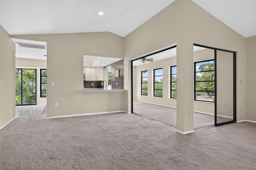 300 TARPON WAY photo 6
