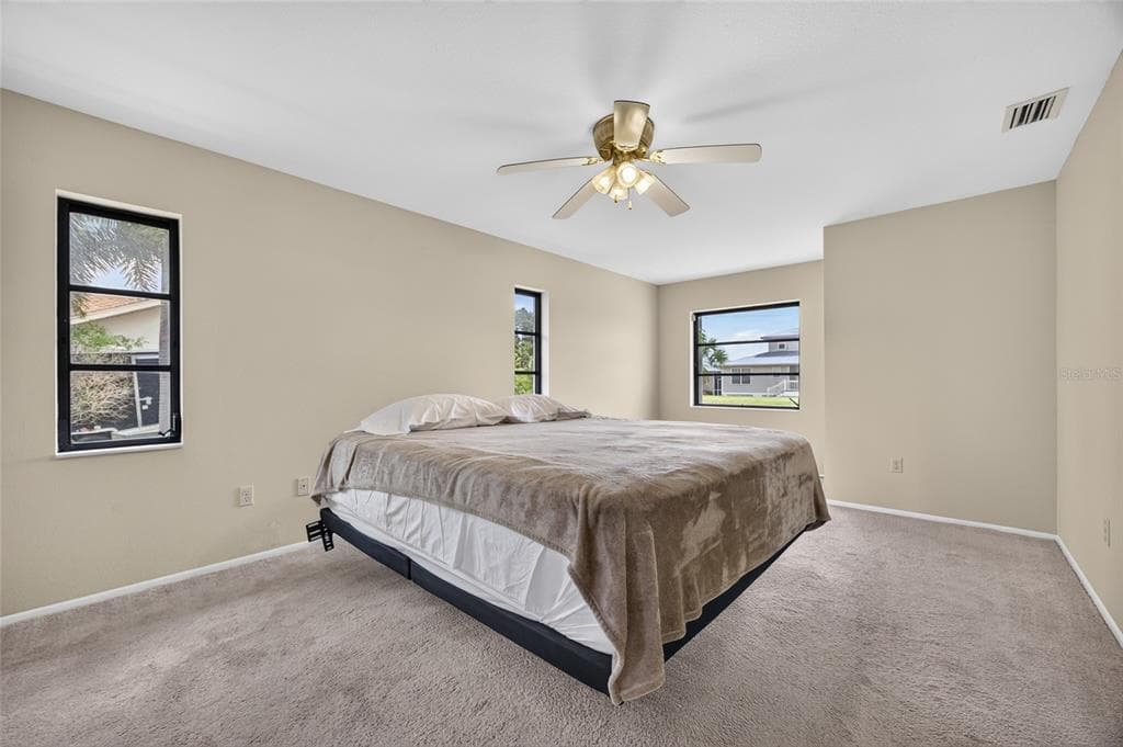 300 TARPON WAY photo 16