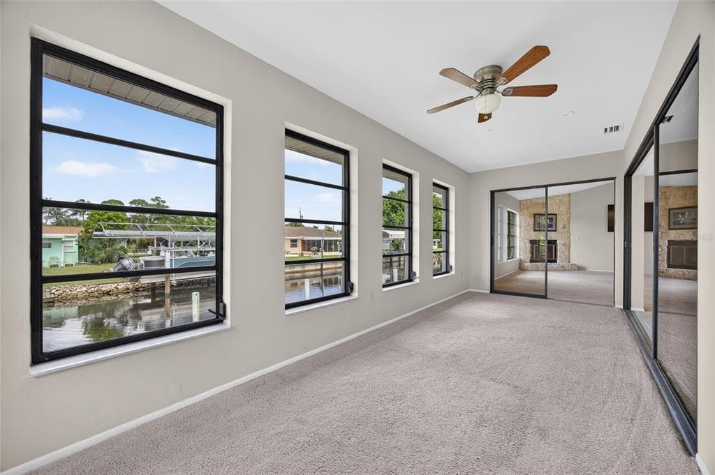 300 TARPON WAY photo 10