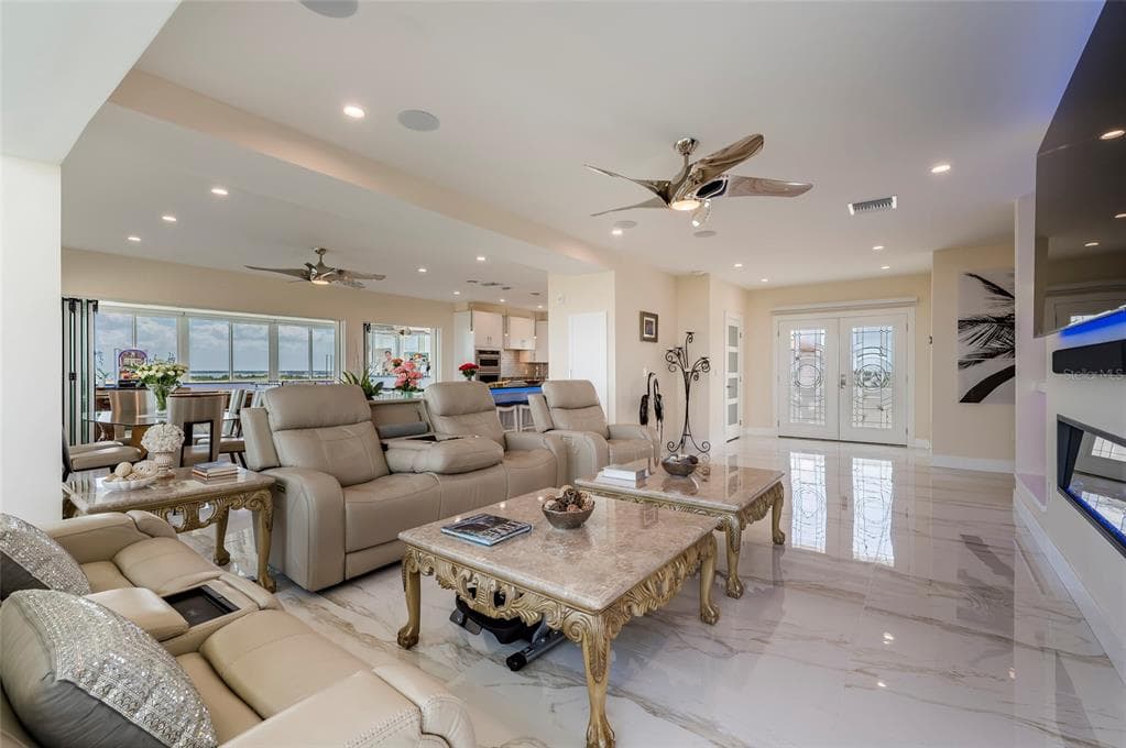 1365 SNELL ISLE BOULEVARD NE 9A photo 24
