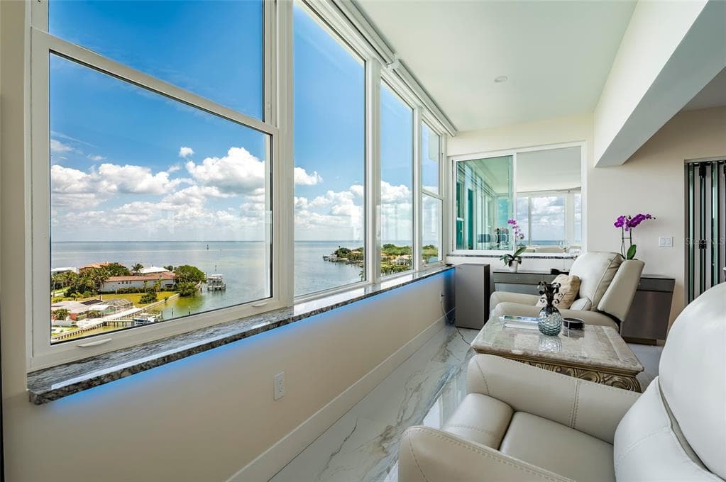 1365 SNELL ISLE BOULEVARD NE 9A photo 10