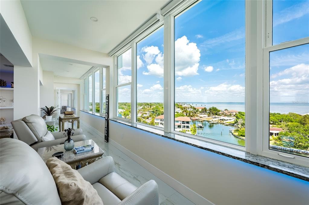 1365 SNELL ISLE BOULEVARD NE 9A photo 11
