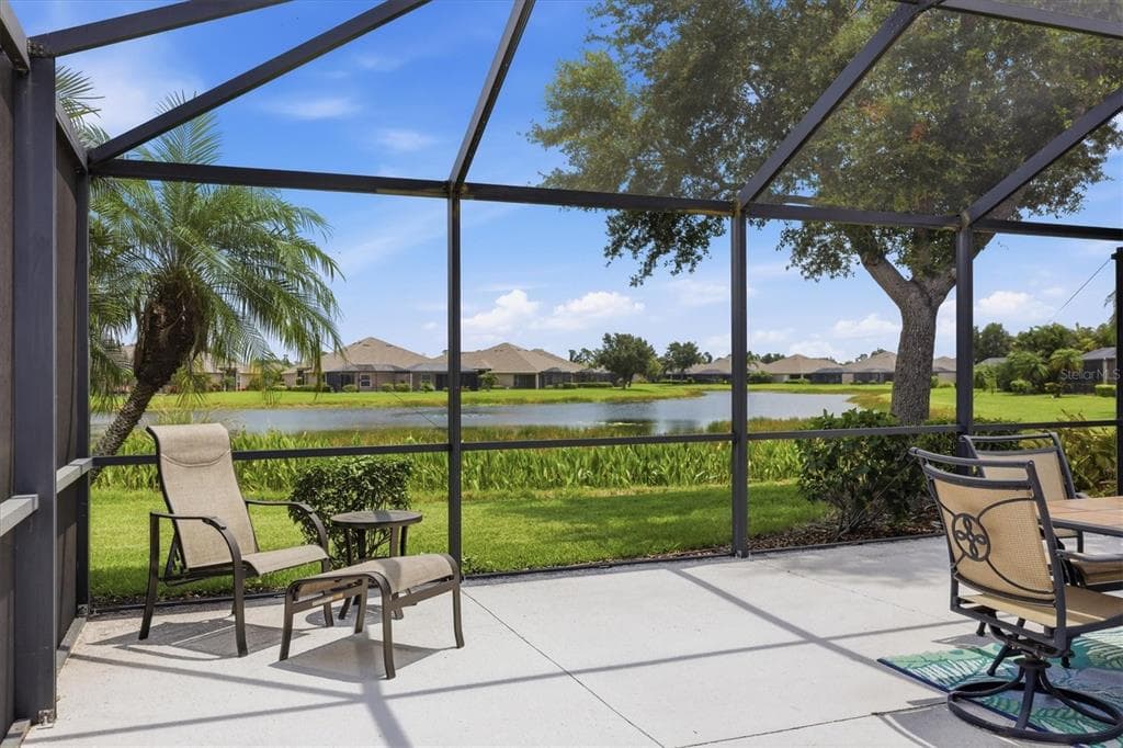 3741 LAKEWOOD BOULEVARD photo 3