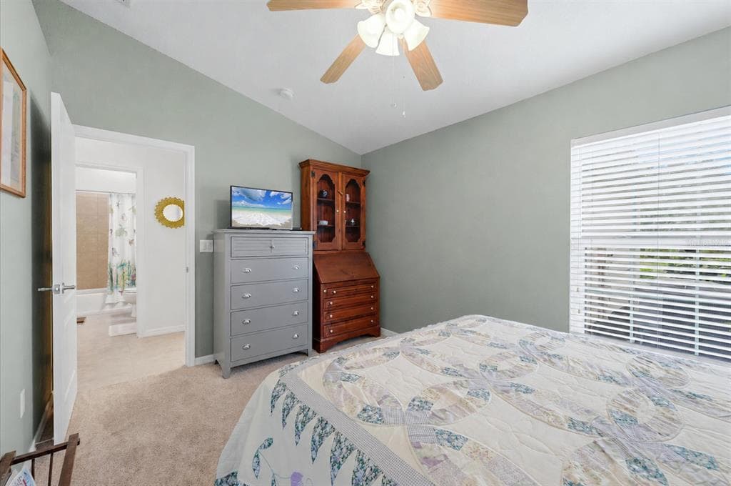 3741 LAKEWOOD BOULEVARD photo 20