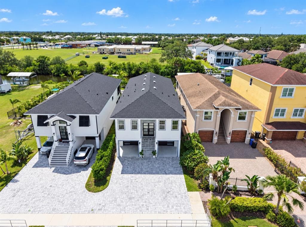 526 ESTUARY SHORE LANE 4