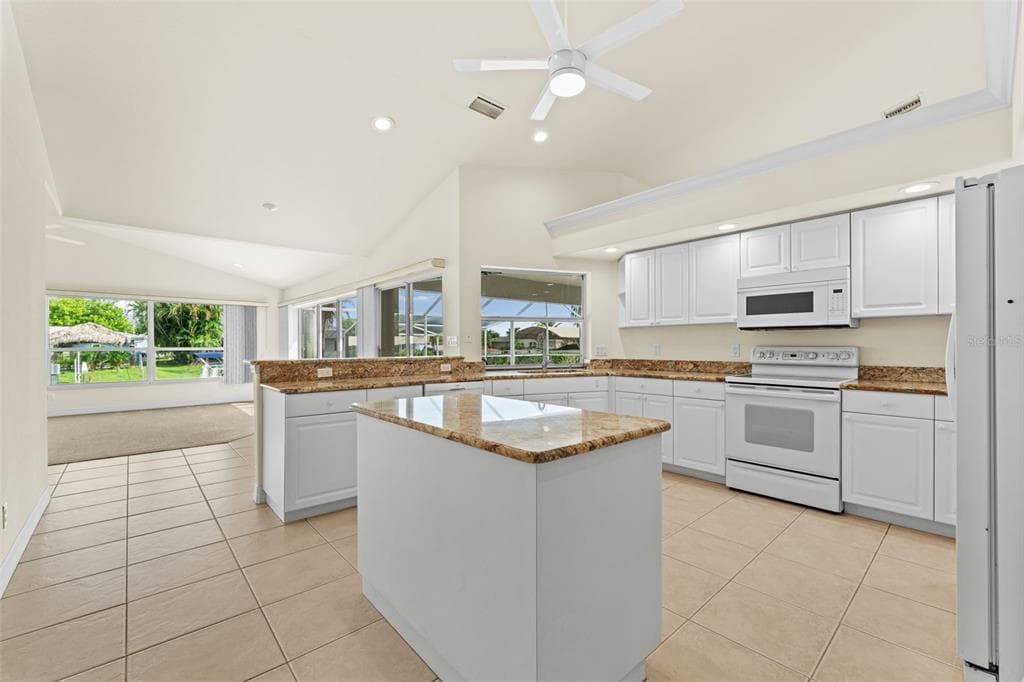 2213 SE 16TH STREET photo 16