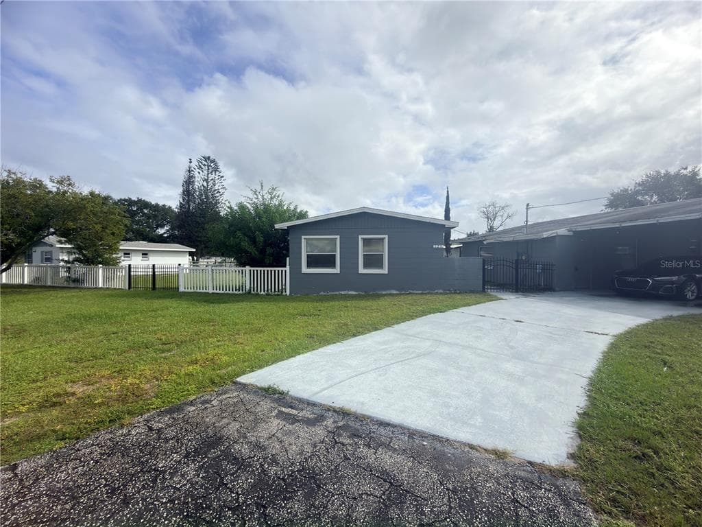 127 LAKEVIEW DRIVE 5