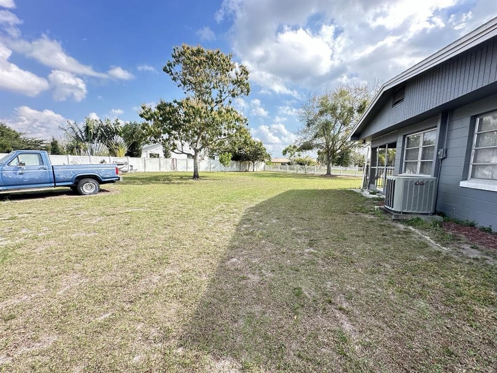 127 LAKEVIEW DRIVE photo 10