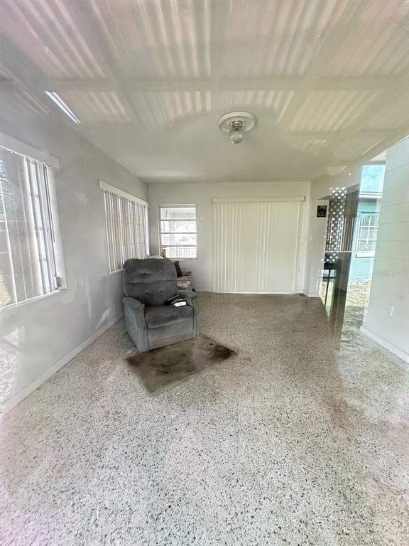 127 LAKEVIEW DRIVE photo 18
