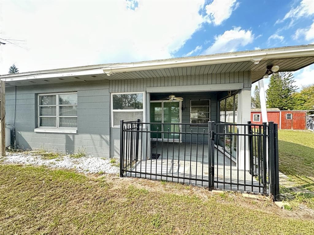 127 LAKEVIEW DRIVE photo 11