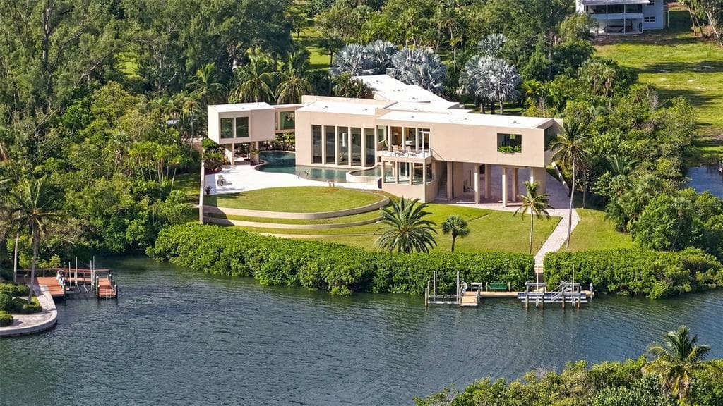 6610 GULF OF MEXICO DRIVE photo 9
