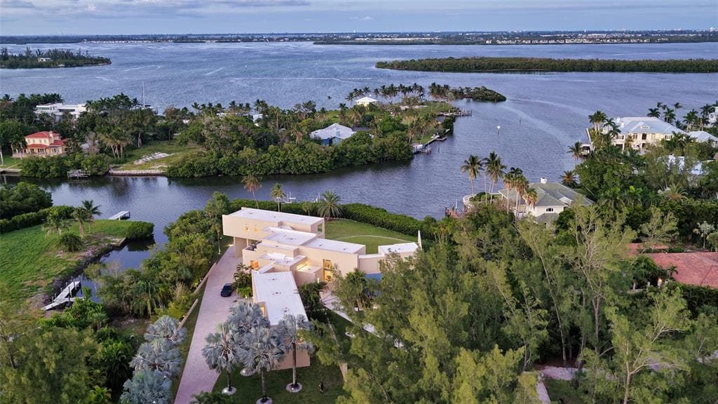 6610 GULF OF MEXICO DRIVE photo 11