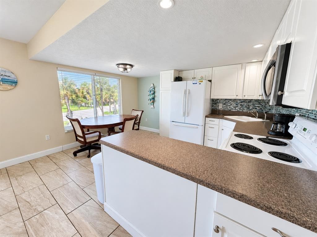 5055 N BEACH ROAD 216 photo 4