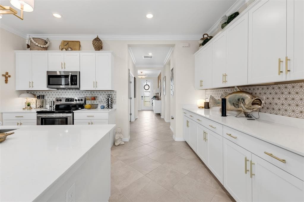 17400 LUMINOUS AVENUE photo 12