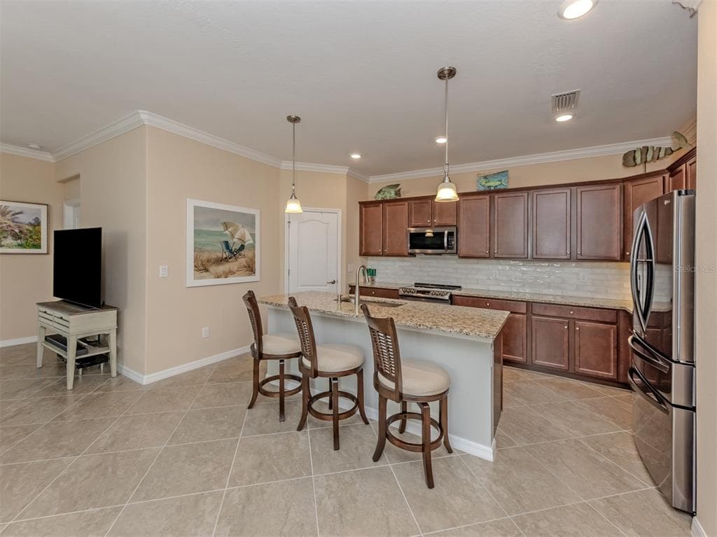 20680 TRATTORIA LOOP photo 17