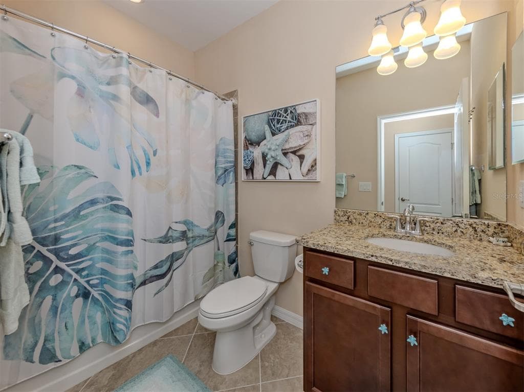 20680 TRATTORIA LOOP photo 24